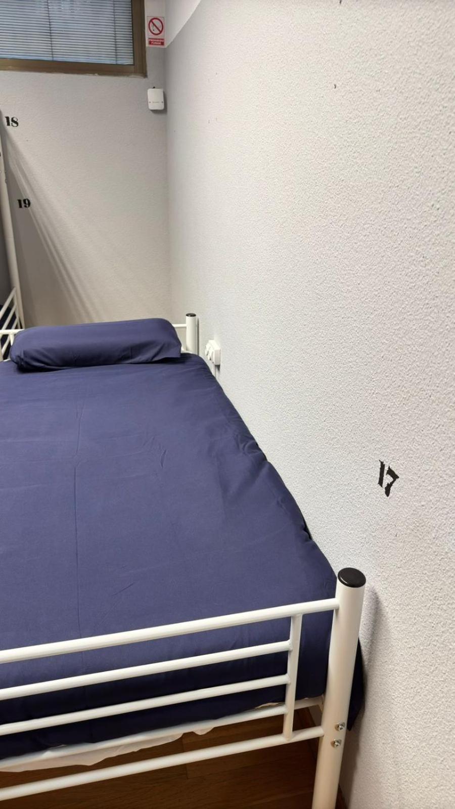 Hostel Puerta Del Angel مدريد المظهر الخارجي الصورة
