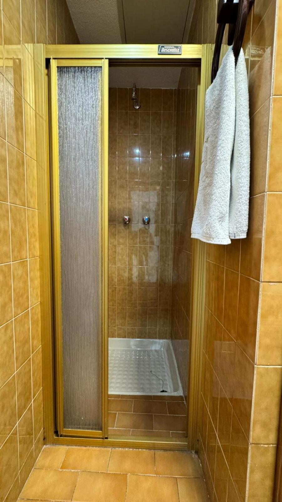 Hostel Puerta Del Angel مدريد المظهر الخارجي الصورة